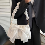 Bolso de Lujo con Detalle de Lazo