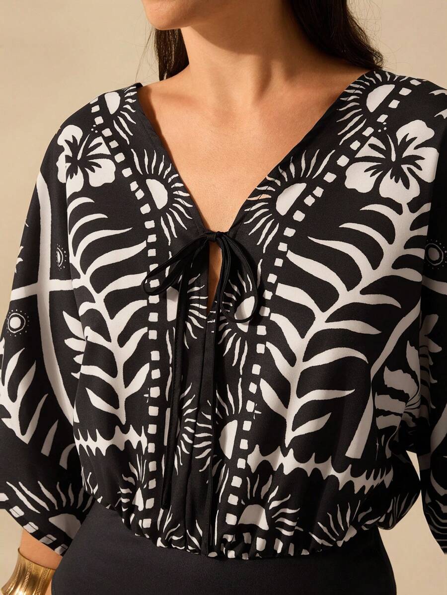 Body Verde Tropical con Mangas Anudadas & Escote V