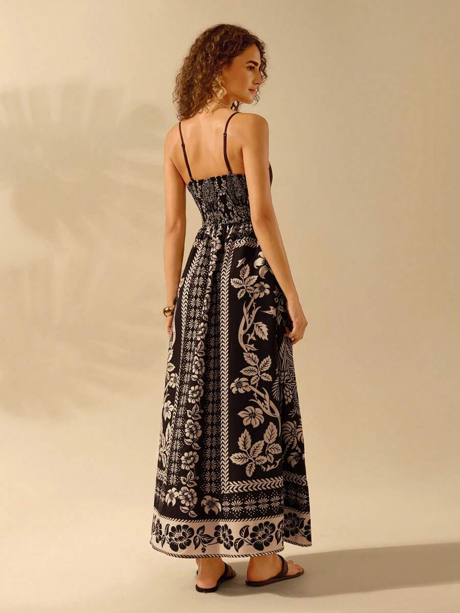 Vestido Largo Boho Negro con V-Neck y Estampa Tropical