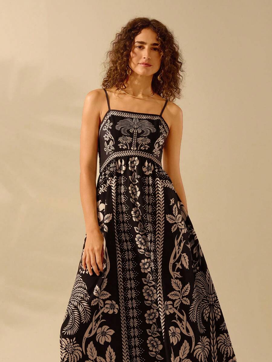 Vestido Largo Boho Negro con V-Neck y Estampa Tropical