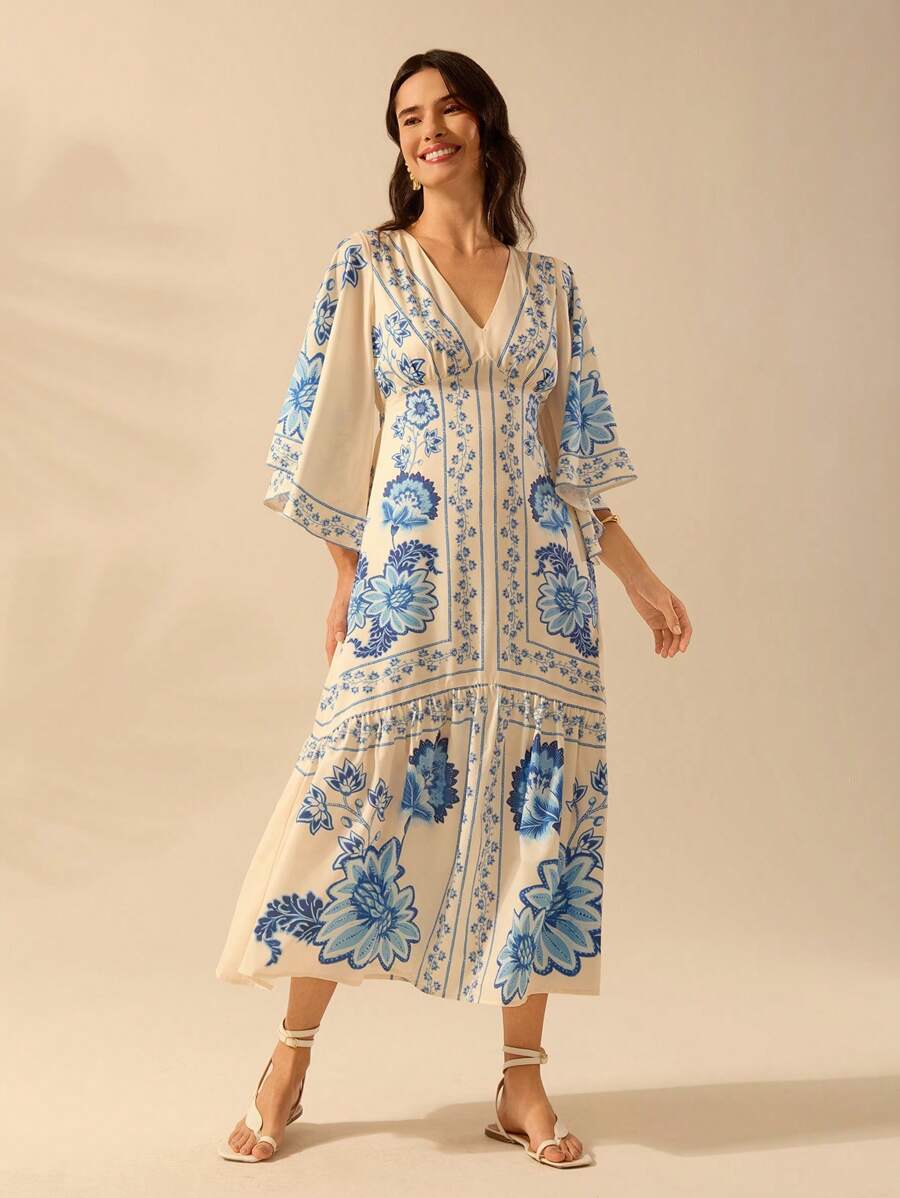 Vestido Largo Boho Beige con Escote V, Mangas Murciélago y Espalda Abierta