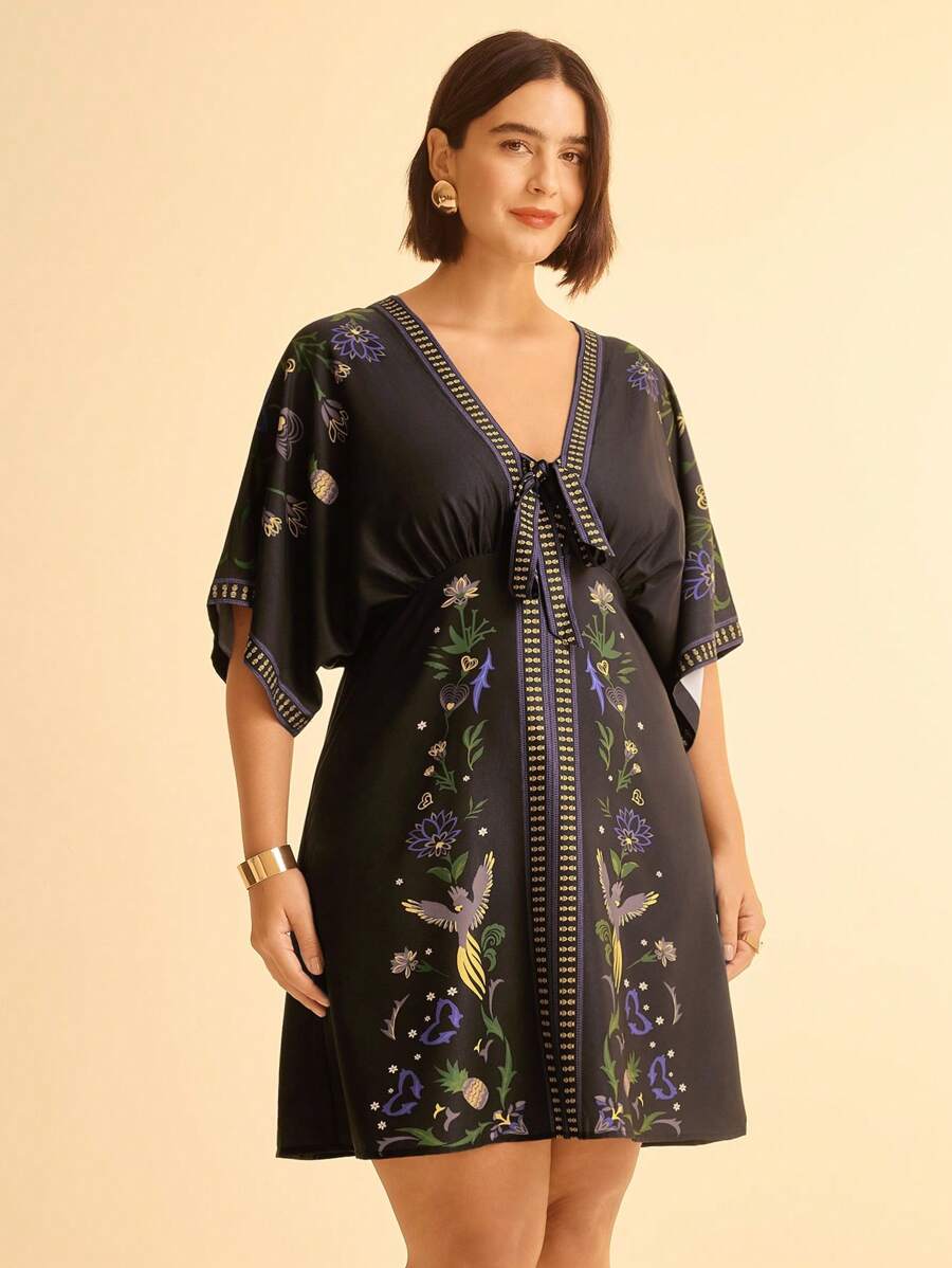 Vestido Corto Boho Plus Size, Mangas Murciélago, Papagayo & Piña