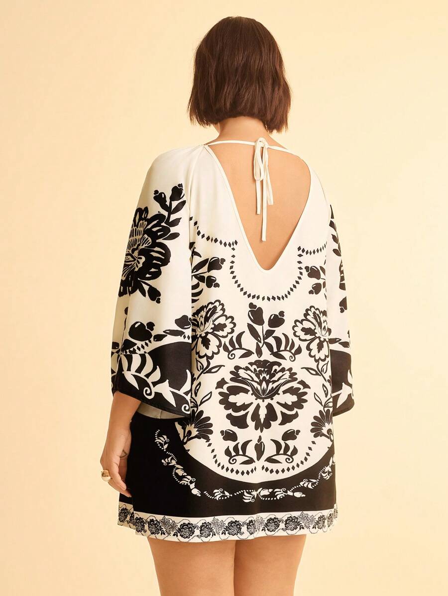 Vestido Corto Plus Size, Mangas Sueltas, Peonía & Leopardo