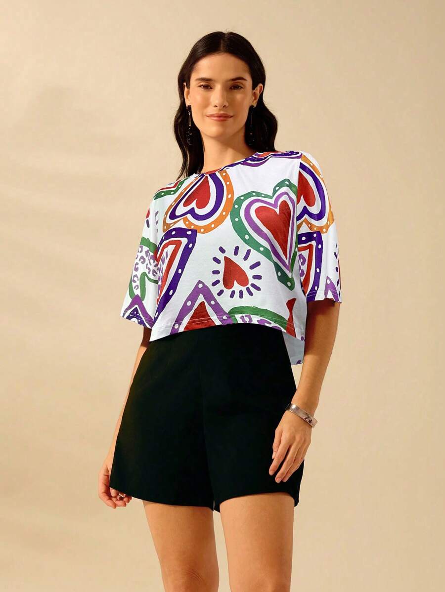 Remera Boho Tropical con Corazón, Cuello Redondo