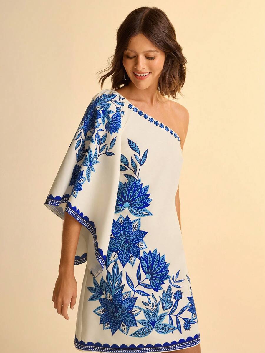 Vestido Asimétrico Azul con Estampa Boho